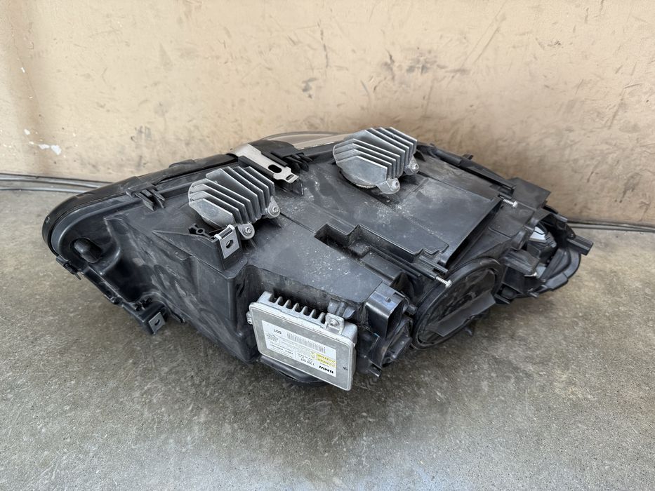 Ляв фар за Bmw F10 Xenon Adaptive ( Ксенон Завиващ Адаптив )