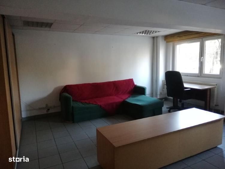Apartament 1 camera la 12 minute Metrou Academia Militara, 8 minute de