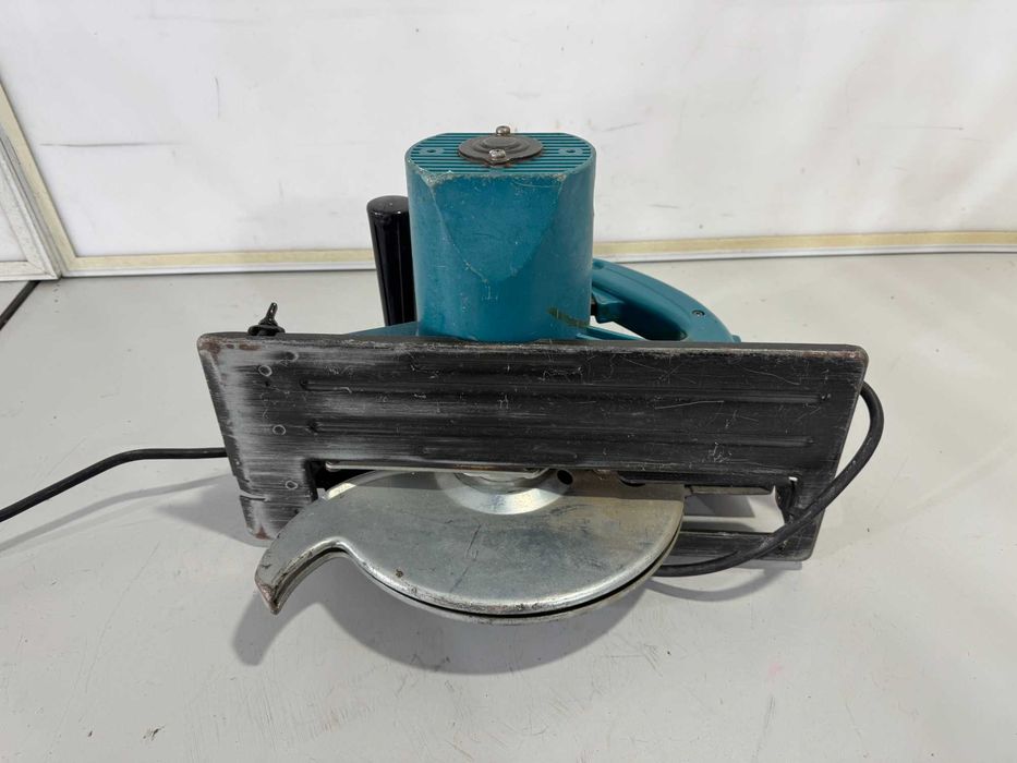Ръчен циркуляр - Makita 1380 W / 235 mm