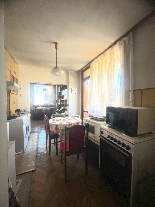 Продава се Четиристаен апартамент в Пазарджик, Руски - 115 кв.м за 566 €/кв.м - Снимка #4