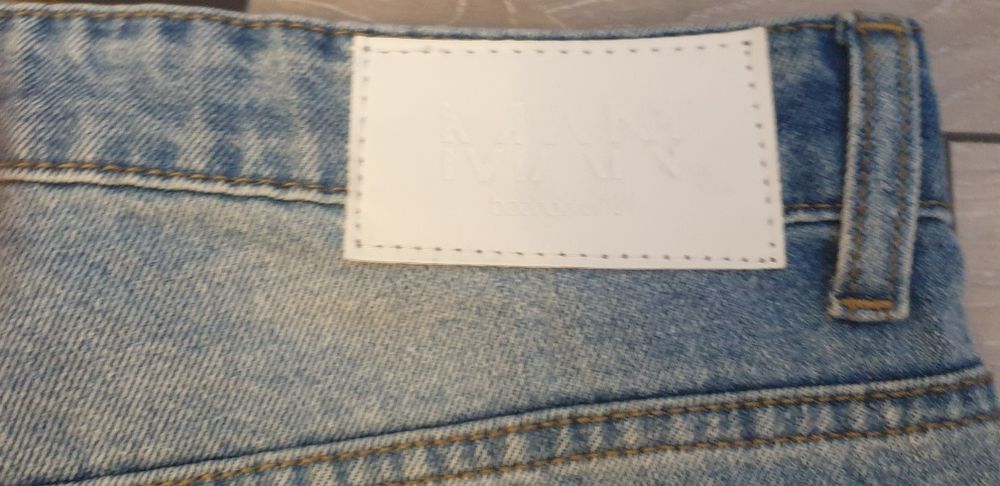 Blugi marca MAN nou