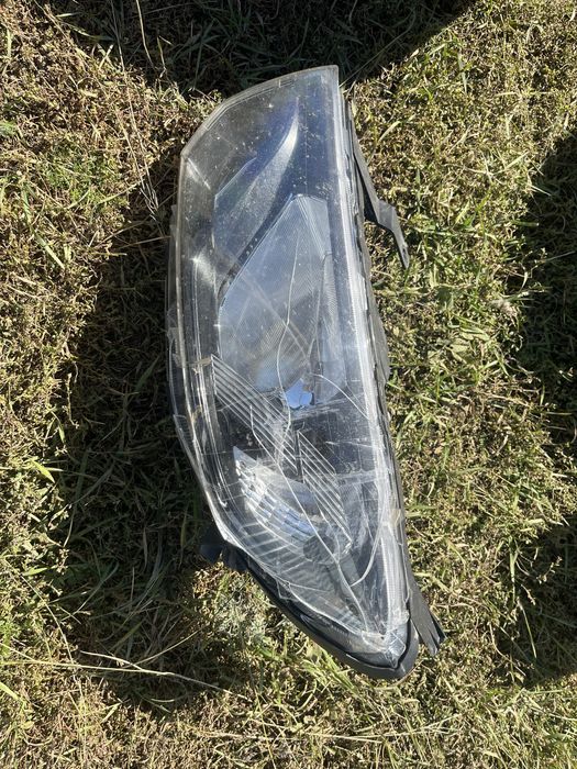 Фары, крыло Лада Гранта  оригинал