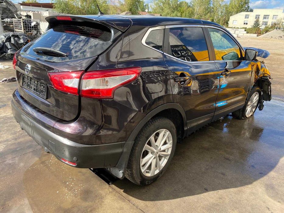 dezmembrez nissan qashqai 2017 cod motor K9K e6/usa fata/usa spate