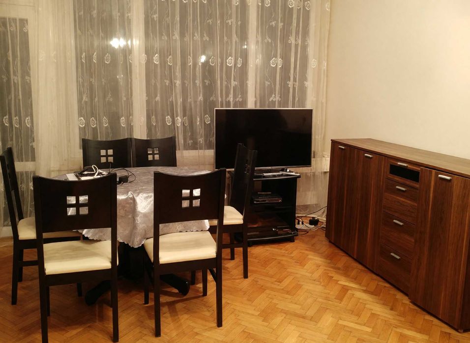 Двустаен имот в кв.Красно село