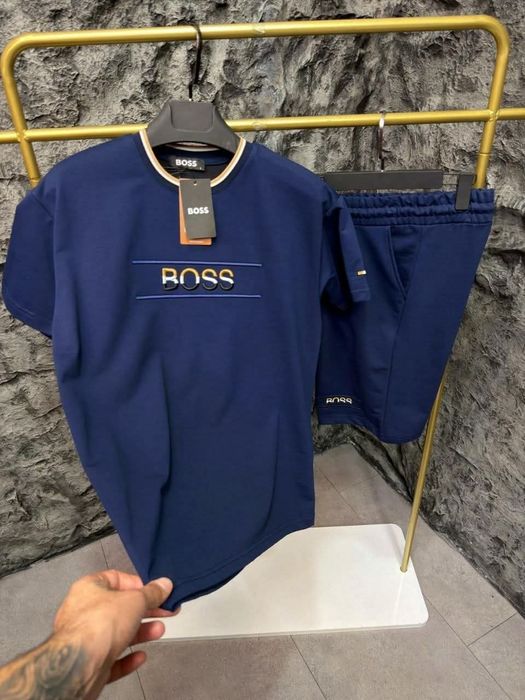 Compleuri de bărbați