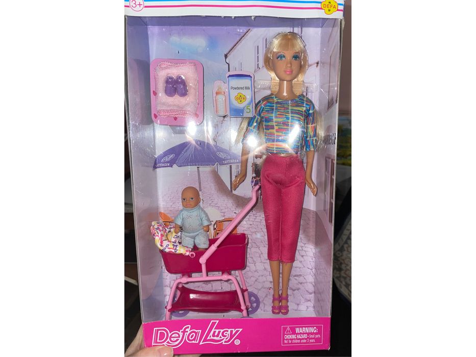 Кукла барби с малышом