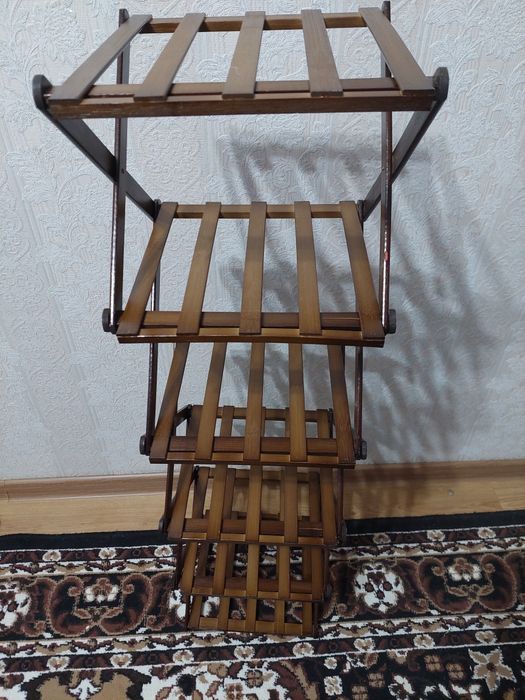 Продам  бомбуковую обувницу