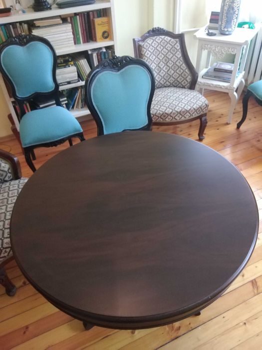 старинни маси за ценители