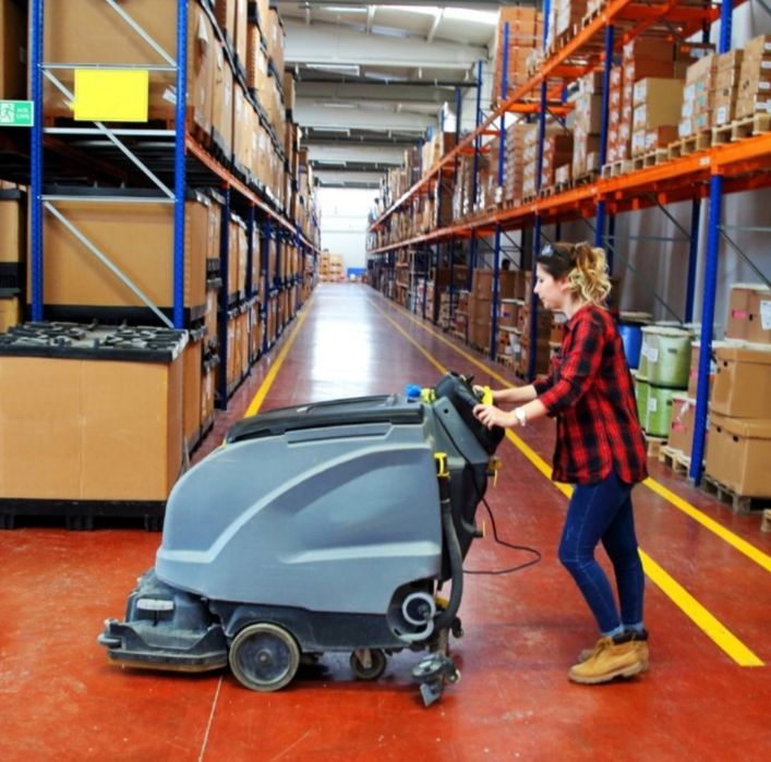 Уборка (производственный клининг) на складах и в офисах