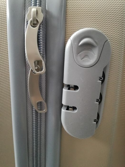 Куфари 55*40*20 /с безплатна доставка/