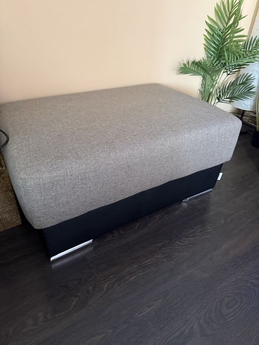 Много запазен и удобен диван с функция сън