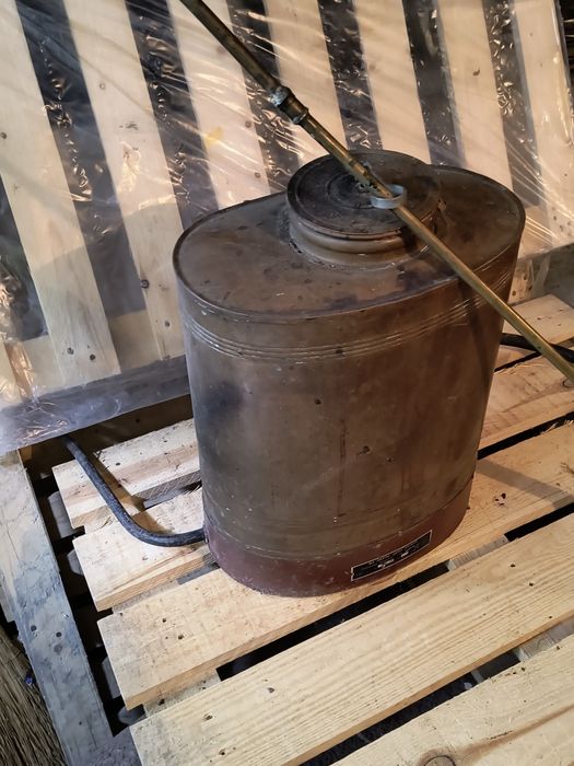 Медна лозова пръскачка