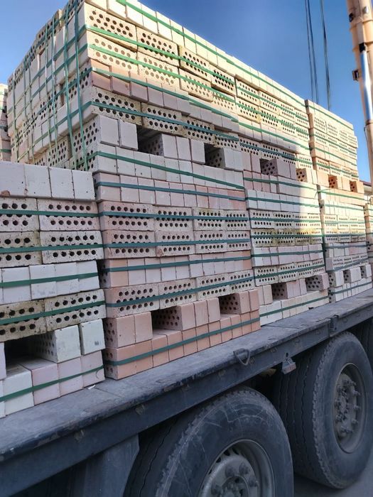 Кирпич строительный и облицовочный, лицевой в ассортименте. Ташкент