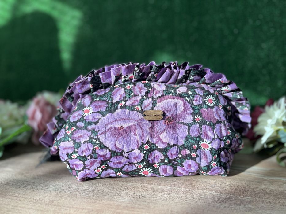 Ръчно шити несесери