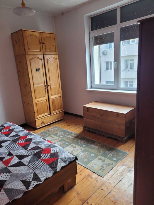 Многостаен апартамент - в центъра на София