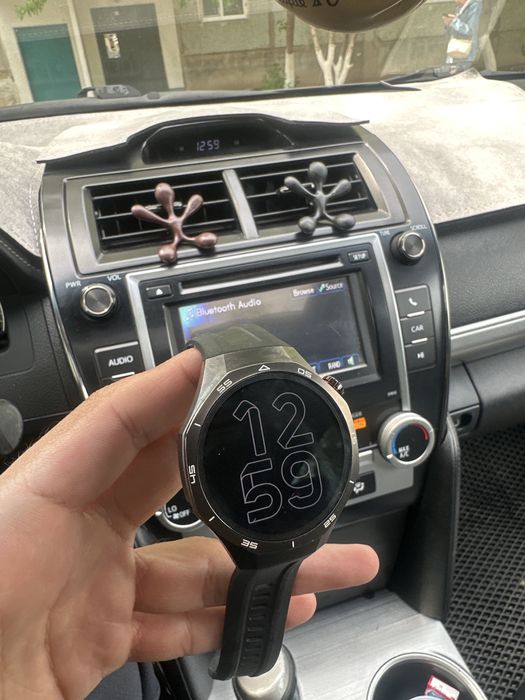 Продам часы Huawei GT 5 pro