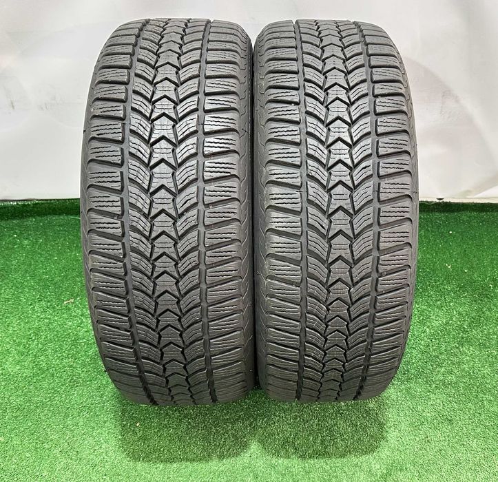 2бр 215/55r17 DEBICA зимни