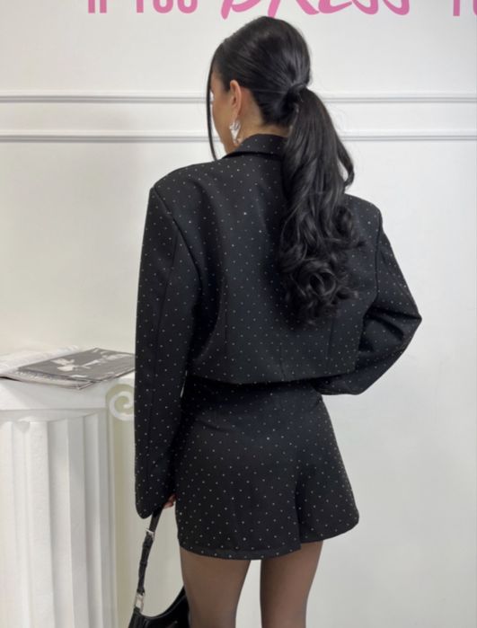 Комплект с камъни LBD