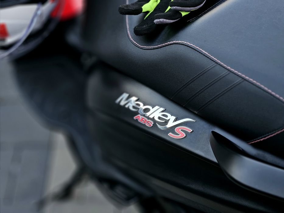 Piaggio Medley 125S 15Cp+Parbriz Givi / nu honda pcx sau nmax nici sym