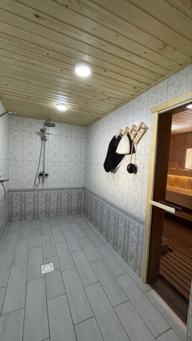 Баня в красном партизане