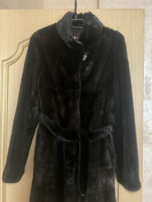 Норковая шуба черная