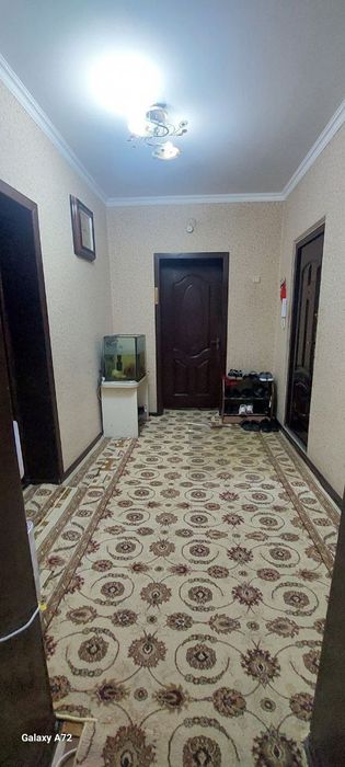 3/5/9. Сергели 8. Квартира 82 м², с ремонтом. Метро "Yangihayot" 500 м