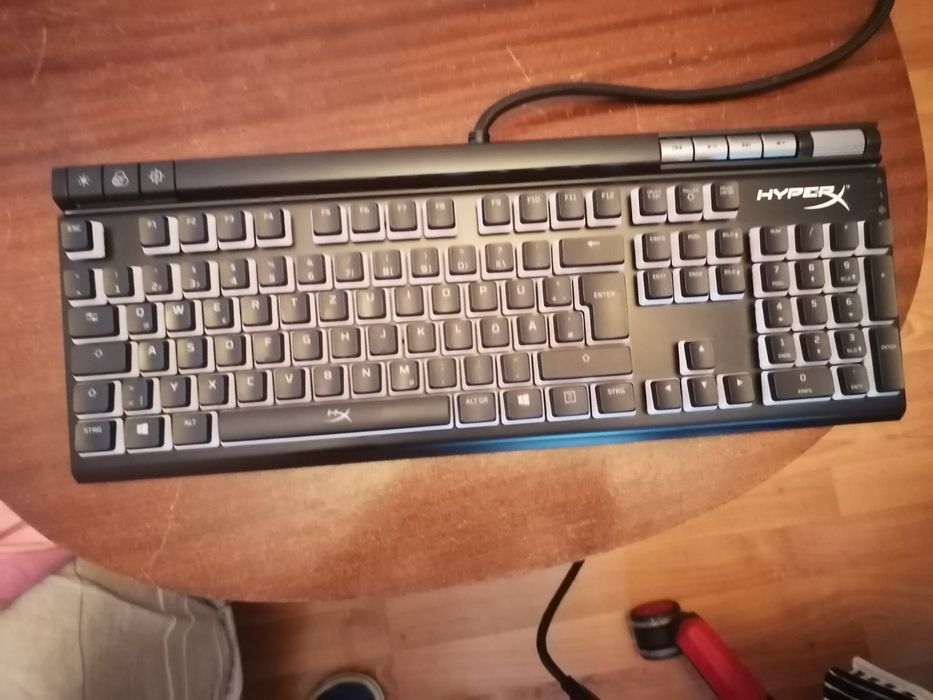 Hyper x Alloy Elite 2 Механична Клавиатура