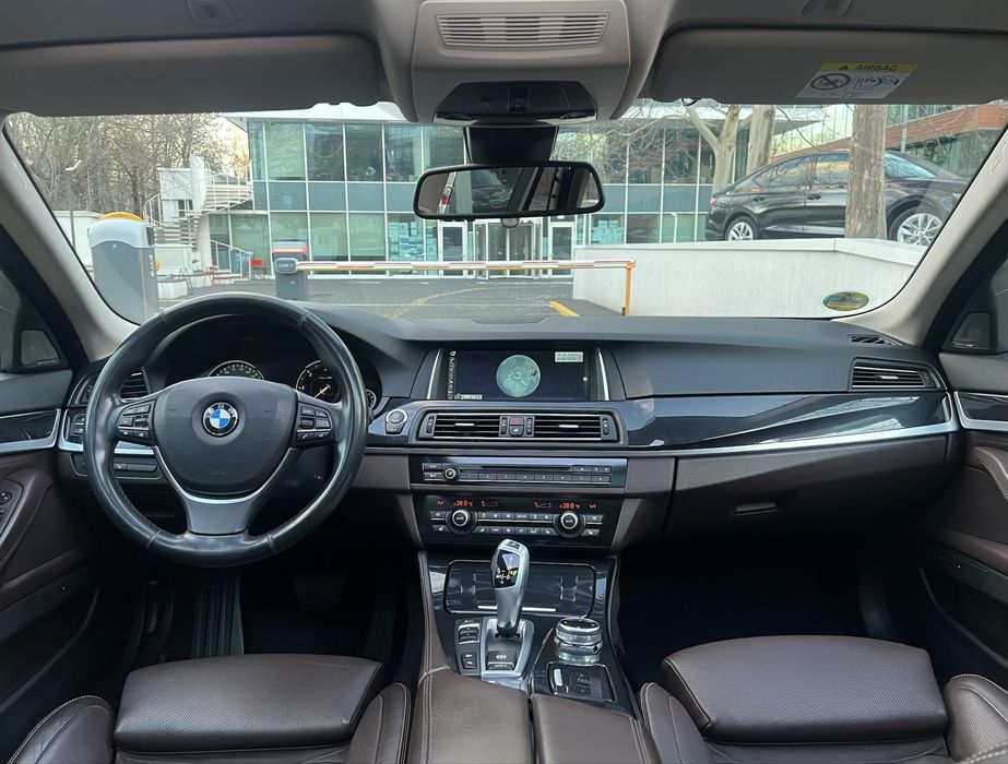 •BMW Seria 5 Luxury 530 xDrive 2014•