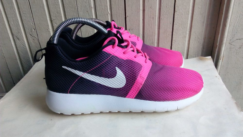 ''Nike Roshe Run Flight Weight''оригинални маратонки 37.5 номер