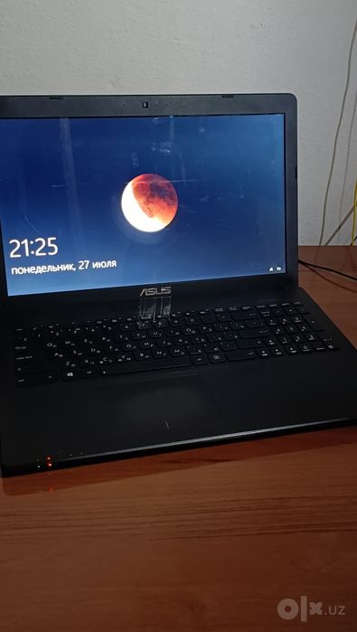Asus kompyuter r