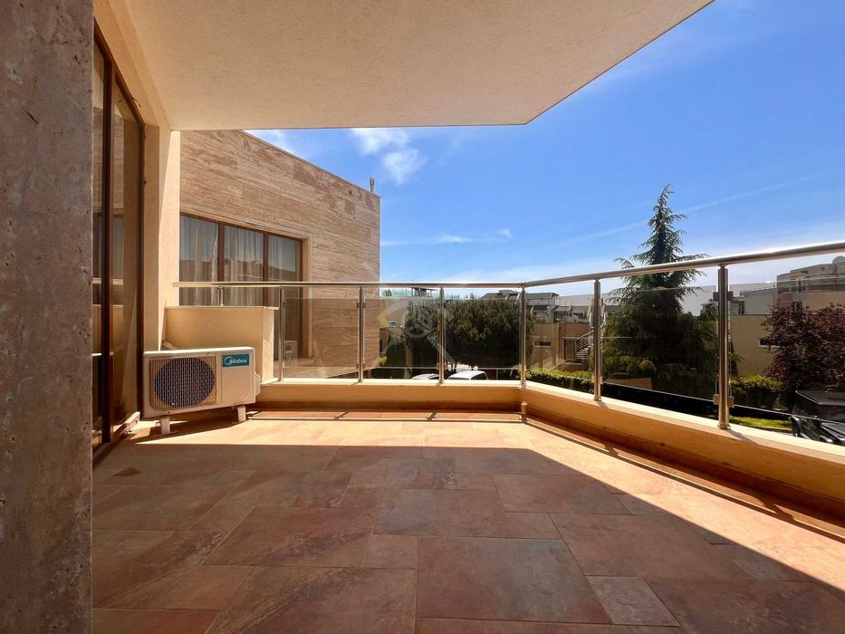 Продава се Двустаен апартамент в Свети Влас - 97 кв.м за 1238 €/кв.м - Снимка #3