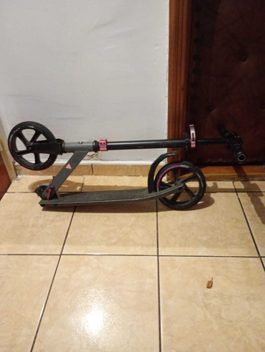 Vand trotinete copii