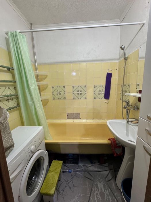 Сдам 2х ком квартиру