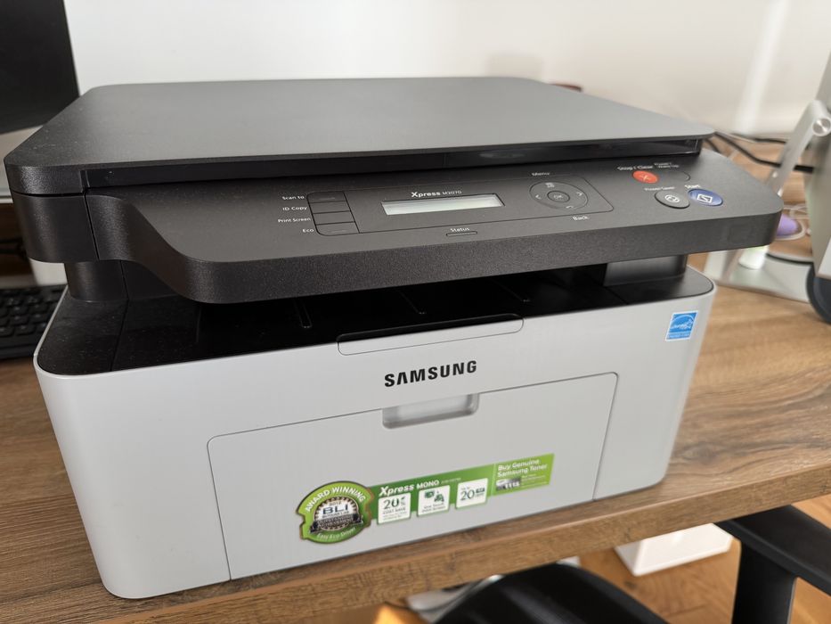 Imprimanta laser Samsung Xpress M2070, stare excelenta