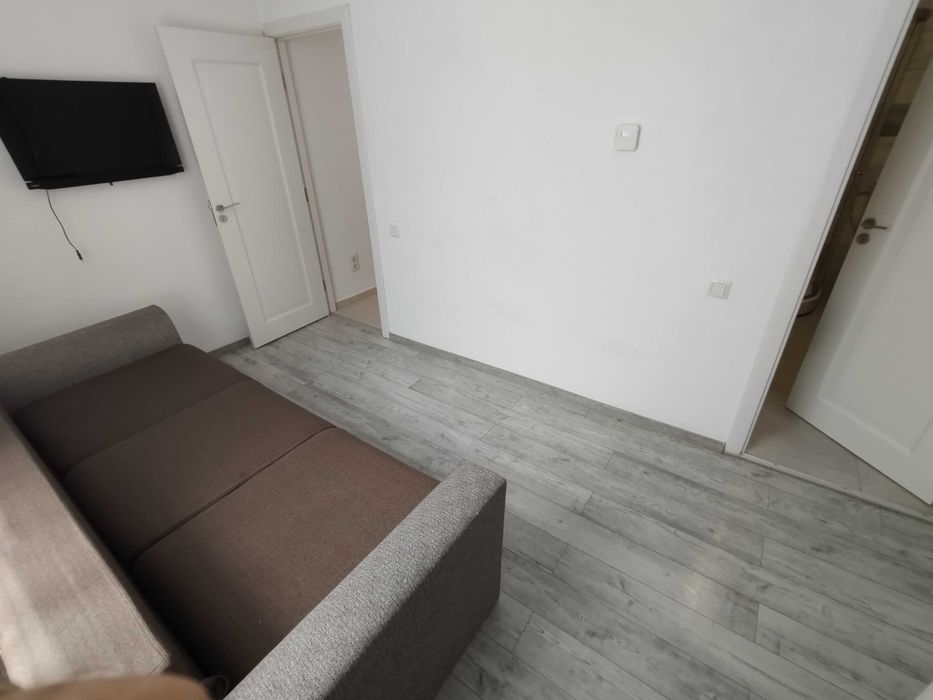 Închiriez garsonieră 20m2