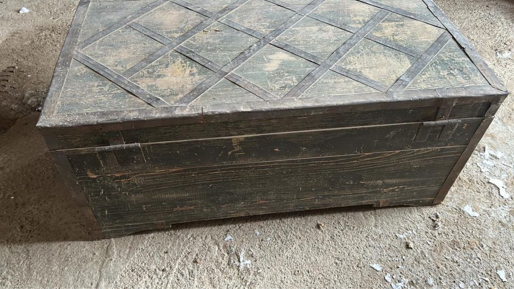 Сандық сатам. Продам сундук