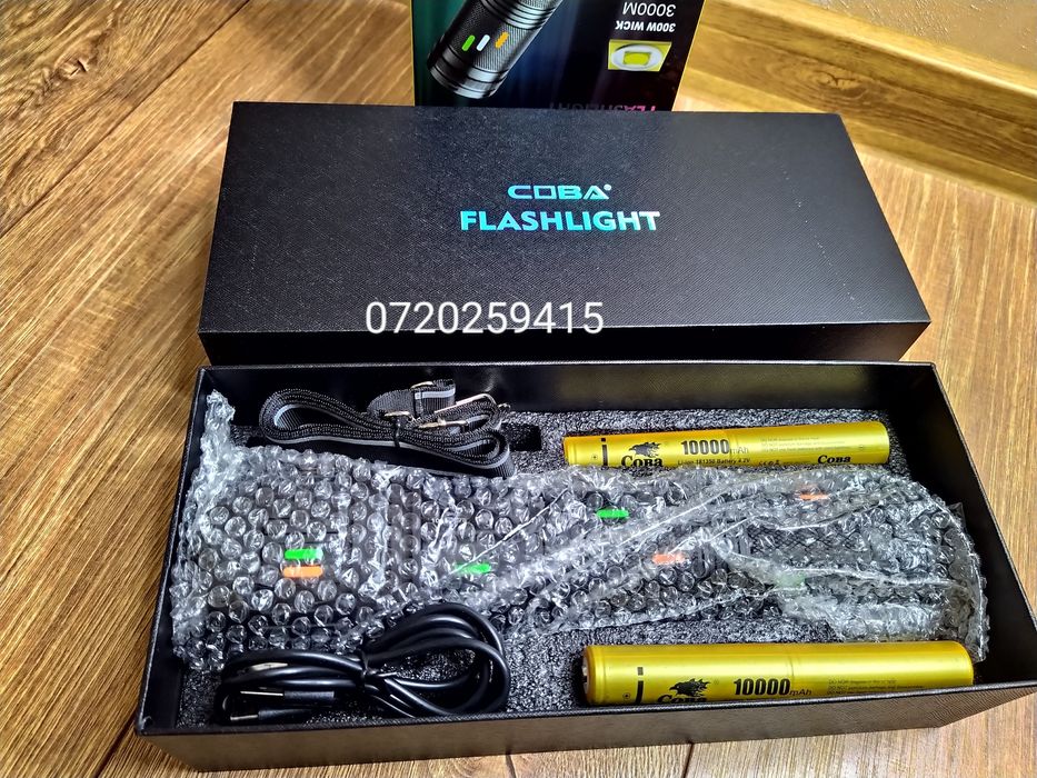 Lanternă COBA CB-G400Y cu LED Tip Laser Alb, Ultra Luminoasă 300W, 3KM