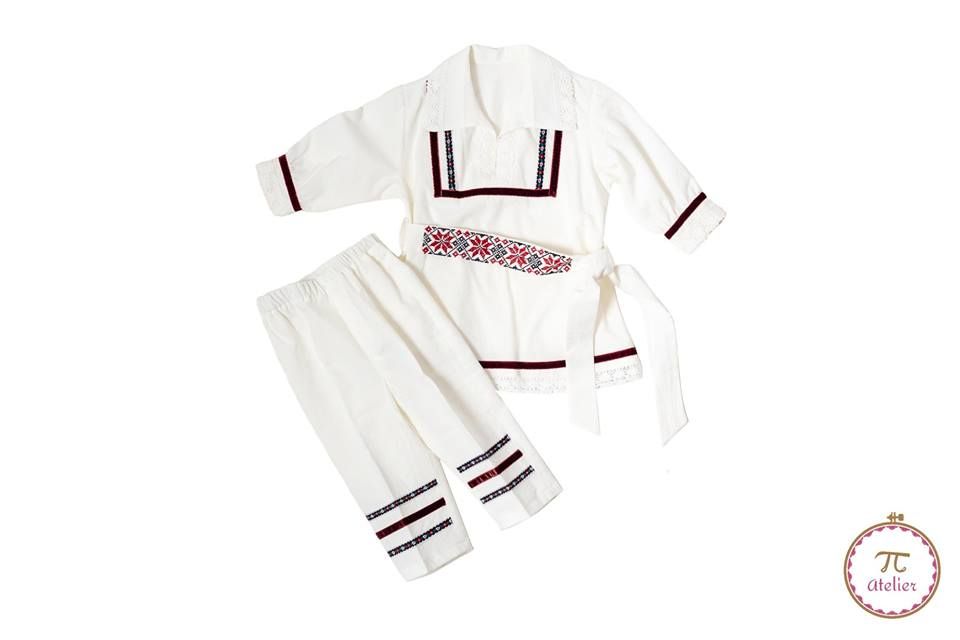 Costum petru baieti  6 -9 luni cu motive traditionale