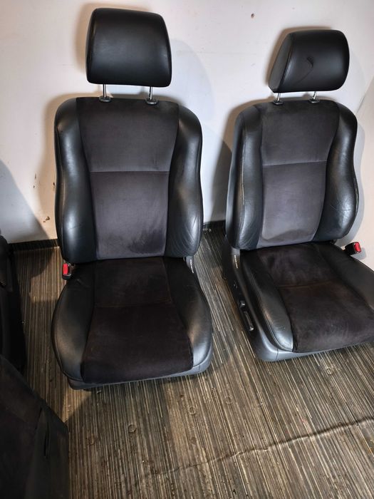 Interior piele/alcantara Toyota Avensis T25 2004-2009