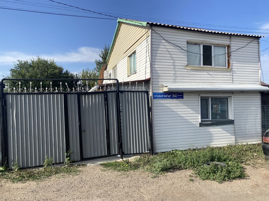 Продам двухэтажный дом в районе шанхая