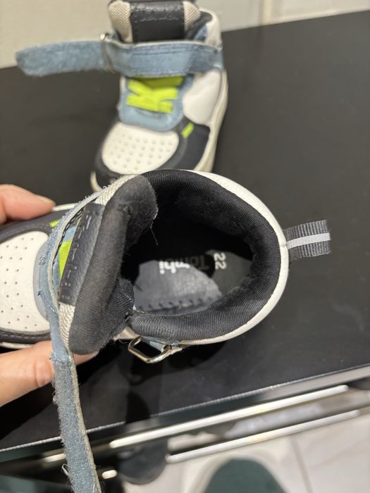 Детская обувь/кеды 22