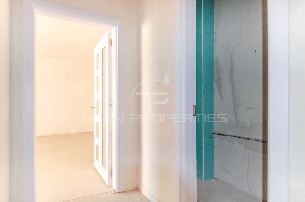 Продава се Тристаен апартамент в Пловдив, Южен - 125 кв.м за 1264 €/кв.м - Снимка #9