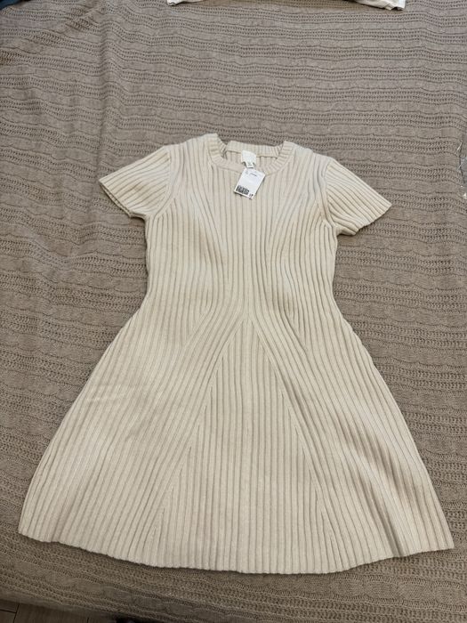 Платье h&m новое, размер L