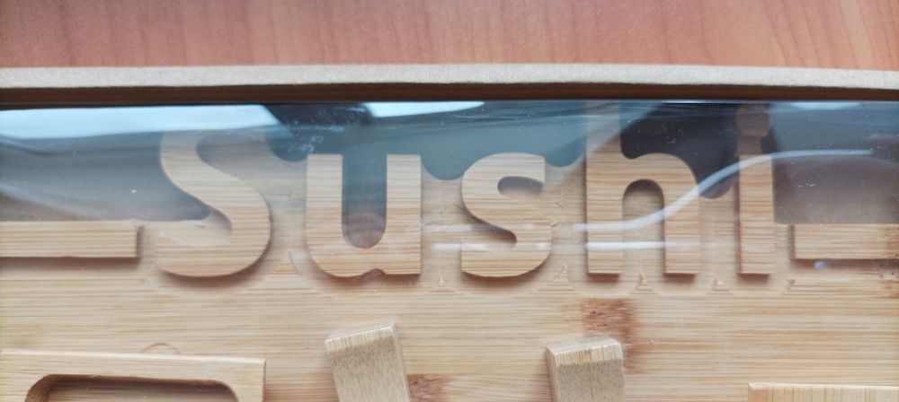 Нов! Луксозен бамбуков Сет за суши, за двама