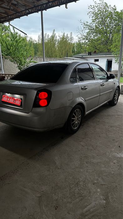 Chevrolet Lasetti sotiladi