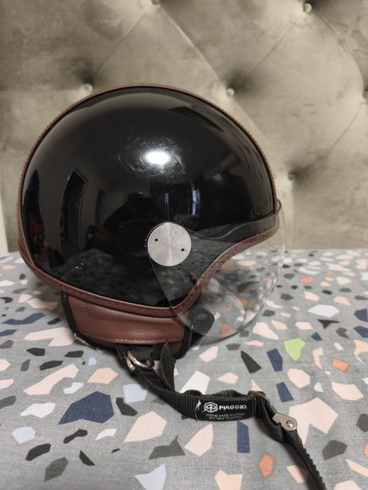 Оригинална каска Piaggio за мотор