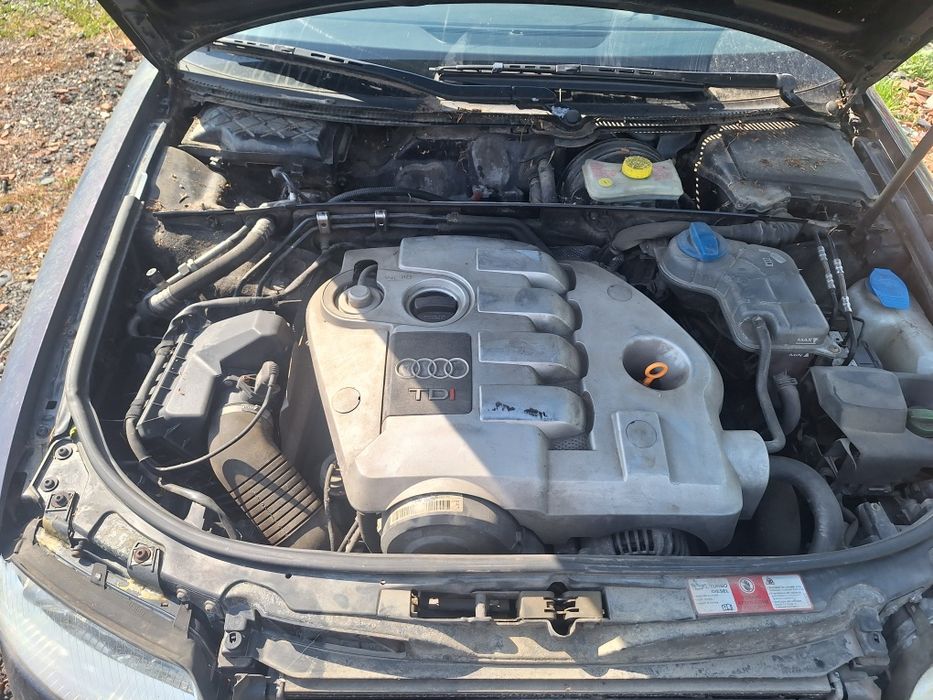 Dezmembrez audi a4 b6 1.9 tdi