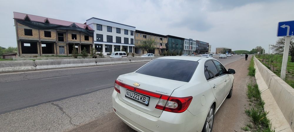 Noturar bino ijaraga beriladi