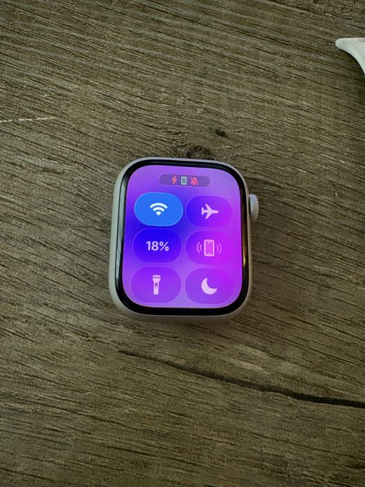 iPhone 13 pro Apple Watch seria 7