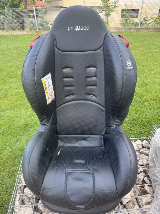 Столче 0-25 за кола черно кожено Phill&Teds Evolution